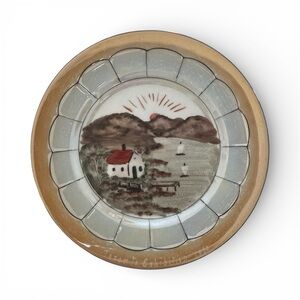 Vintage lusterware plate, produced in Czechoslovakia around the 1930s - no chips